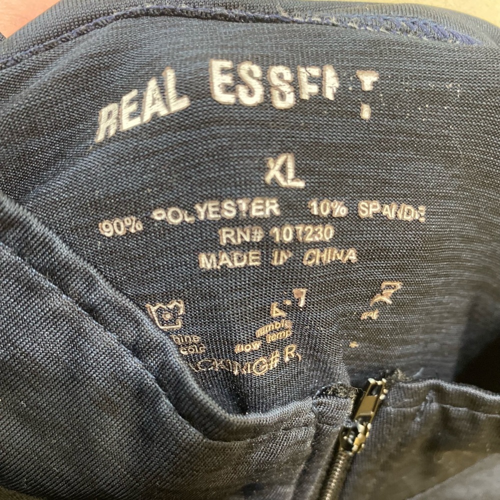 🔥🔥3 Amazon Essentials Quarter-Zip Pullover Dark… - image 5